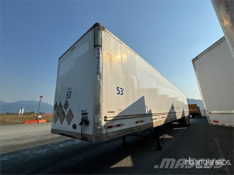 Manac 53 ft x 102 in T/A Van Trailer 厢式拖车