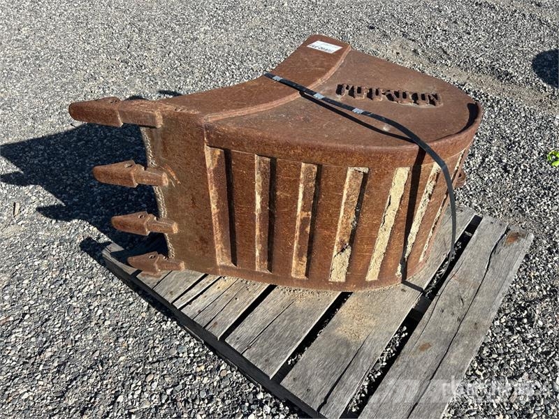 Marion 24 in Q/C Digging Excavator Bucket Cucharones