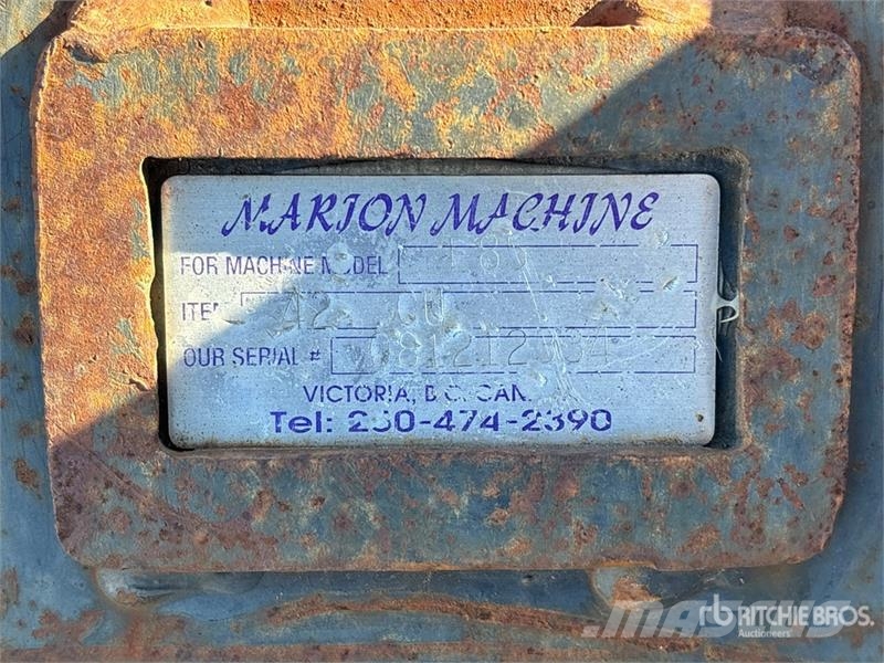 Marion 42 in Cleanup Excavator Bucket Cucharones