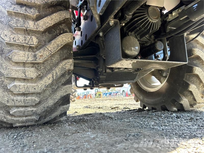 Massey Ferguson GC1725MB 4WD Tractor Traktorer
