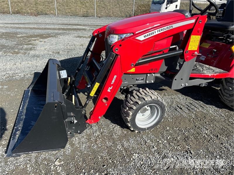 Massey Ferguson GC1725MB 4WD Tractor Traktorer