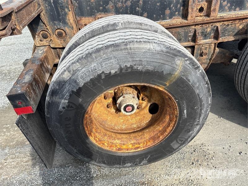 Max Atlas Extendable Container Trailer Remorque porte container