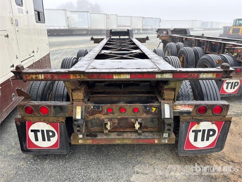 Max Atlas Tri/A Extendable Container Trailer Remorque porte container