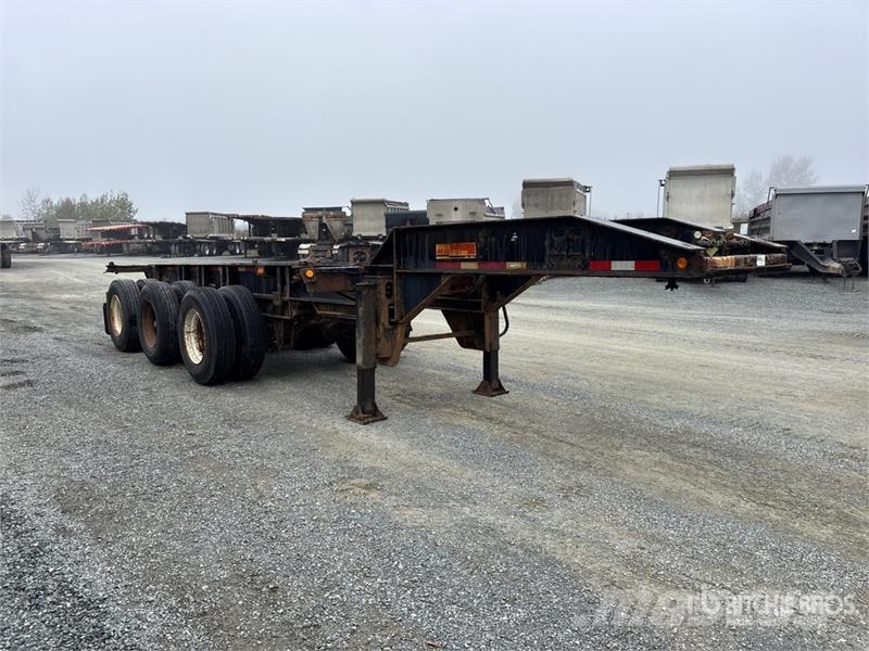 Max Atlas Tri/A Extendable Container Trailer Remorque porte container