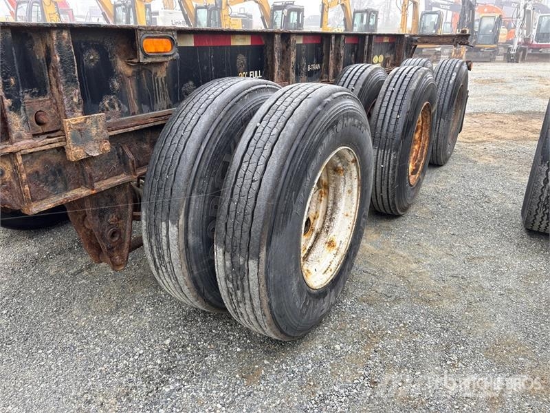 Max Atlas Tri/A Extendable Container Trailer Remorque porte container