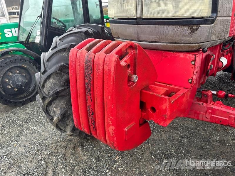 McCormick CX105 الجرارات