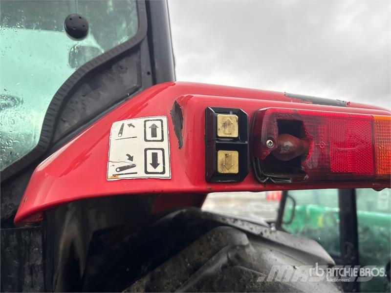 McCormick CX105 الجرارات