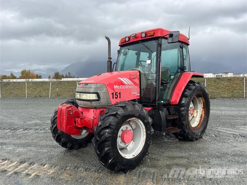 McCormick CX105 الجرارات