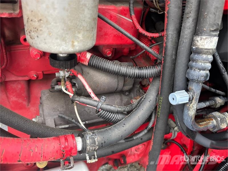 McCormick CX105 الجرارات