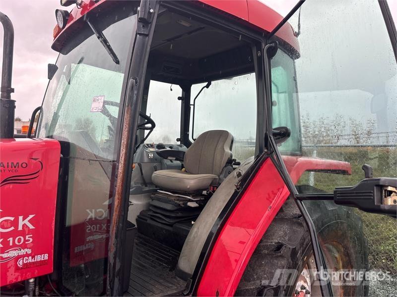 McCormick CX105 الجرارات