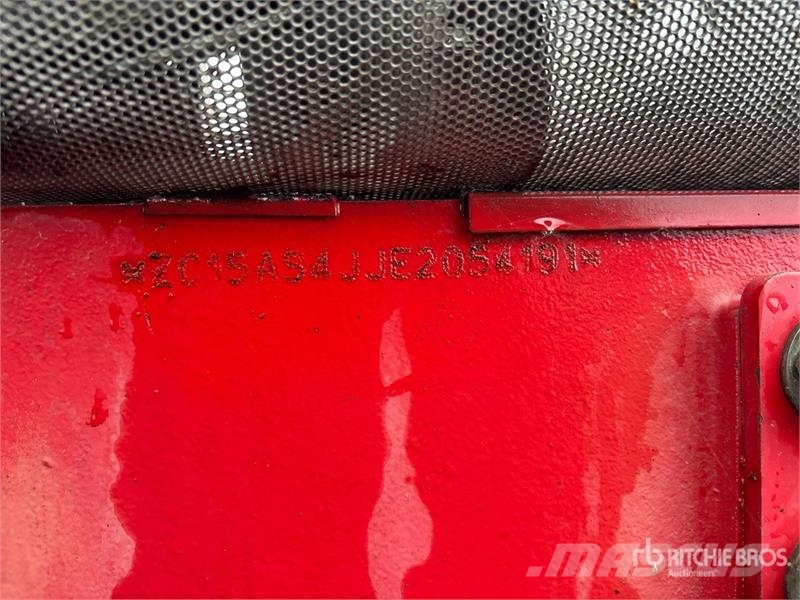 McCormick CX105 الجرارات