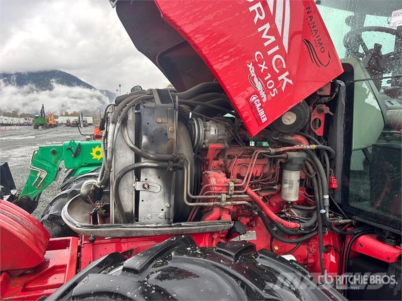 McCormick CX105 الجرارات