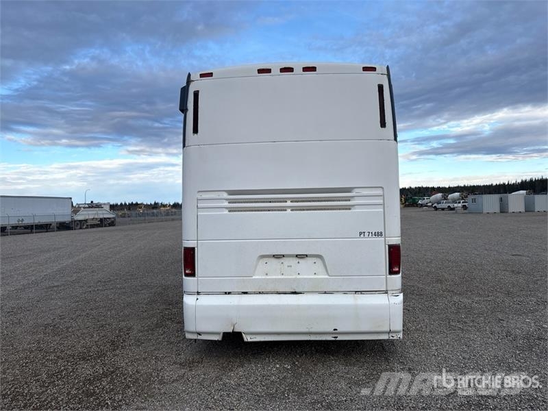 MCI 6x4 Coach Coach