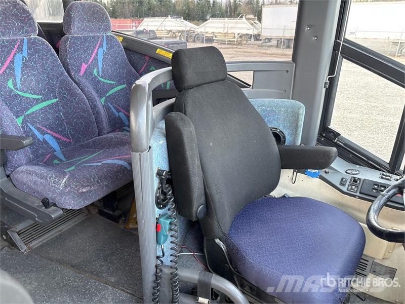 MCI 6x4 Coach Coach