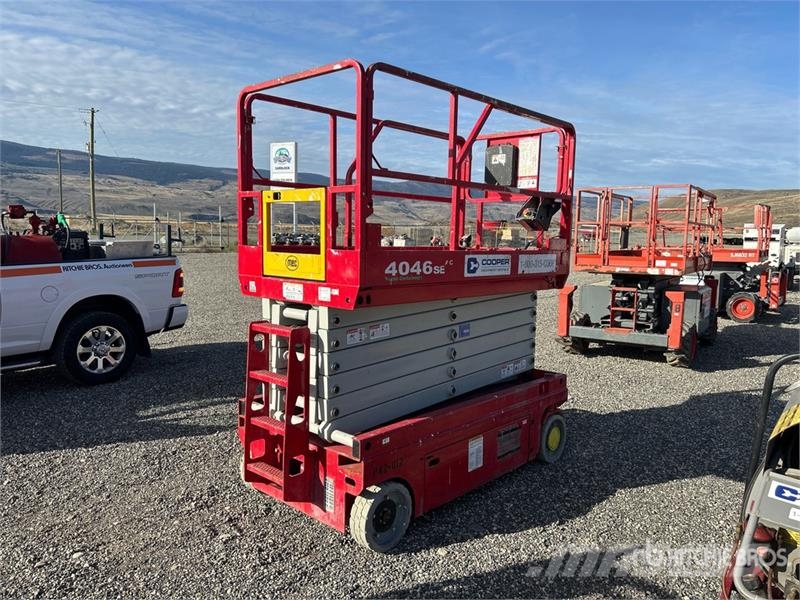 MEC 4046SE Electric Scissor Lift Piattaforme a pantografo