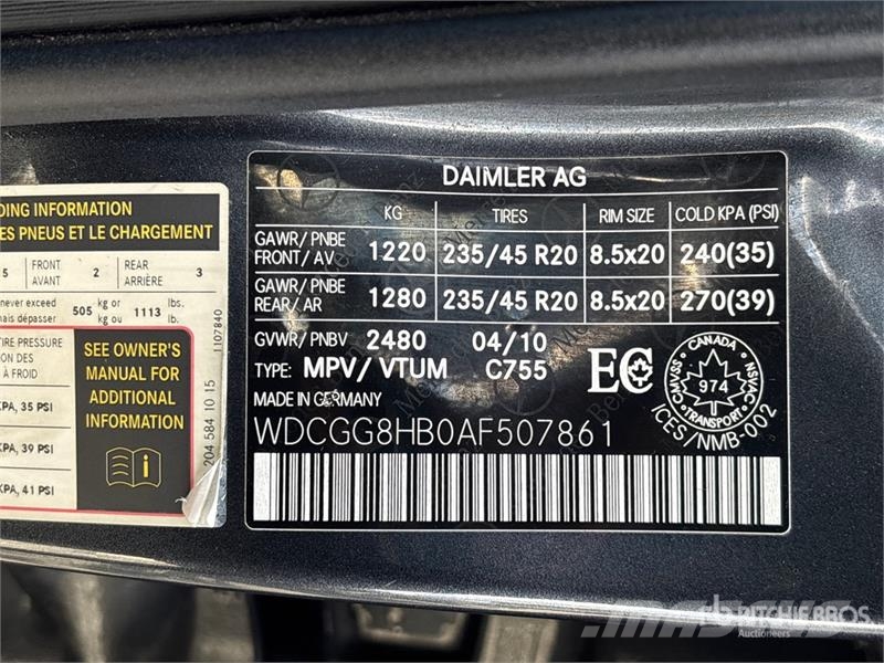Mercedes-Benz GLK350 AWD SUV Avtomobili