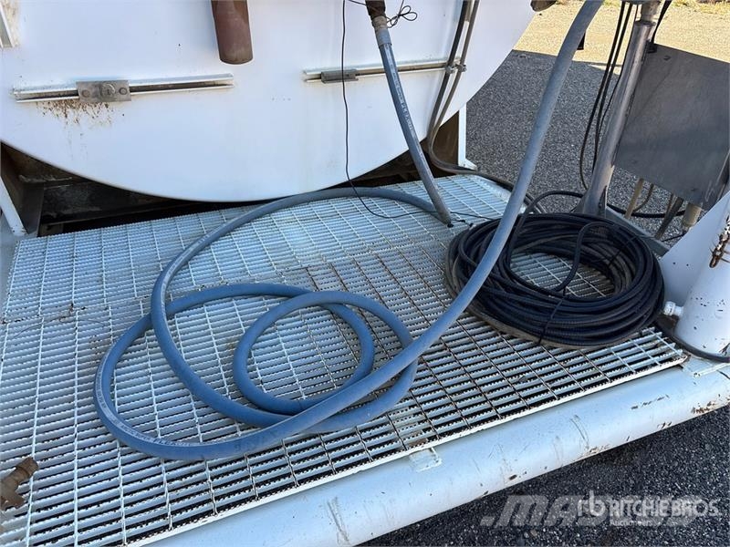 Meridian 50000 L Skid Mounted Steel Fuel Tank Fuel and additive tanks