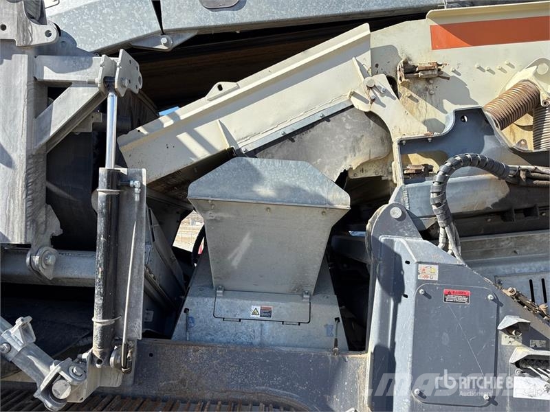 Metso ST3.8 غرابيل