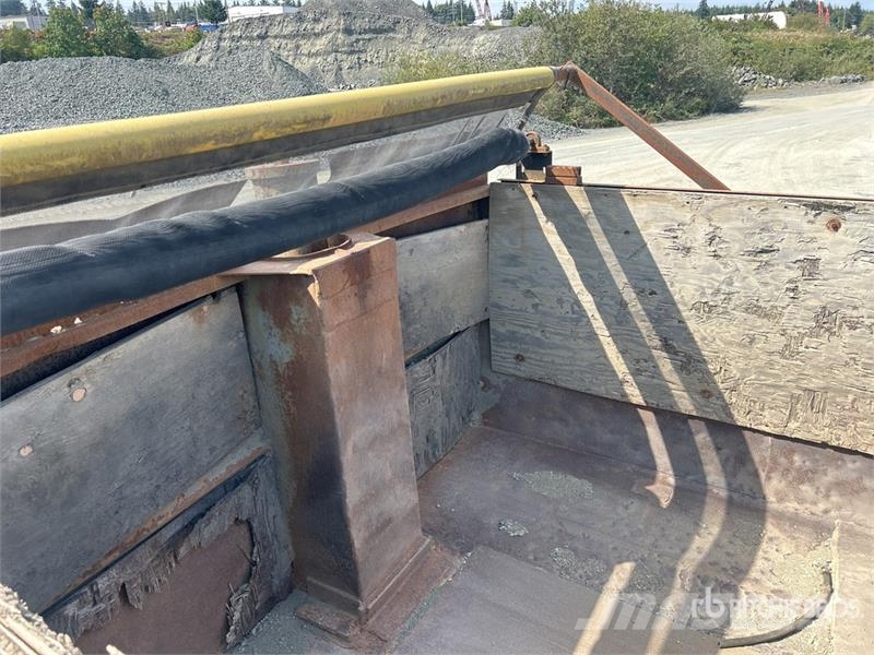 Midland 14 ft T/A Pup Dump Trailer Damperli römorklari