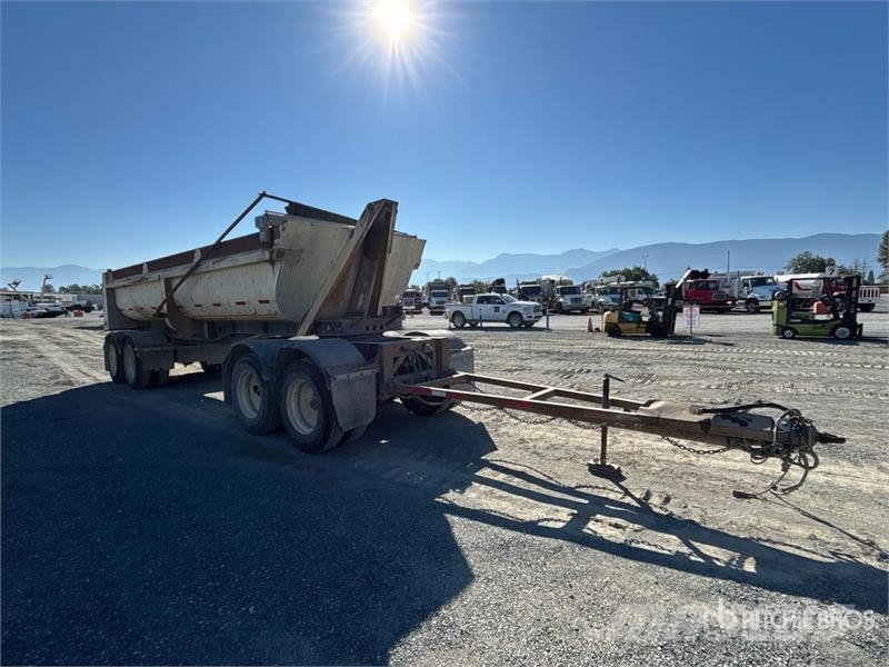 Midland 24 ft 3 in Quad/A Turntable End Dump Trailer Tipphengere