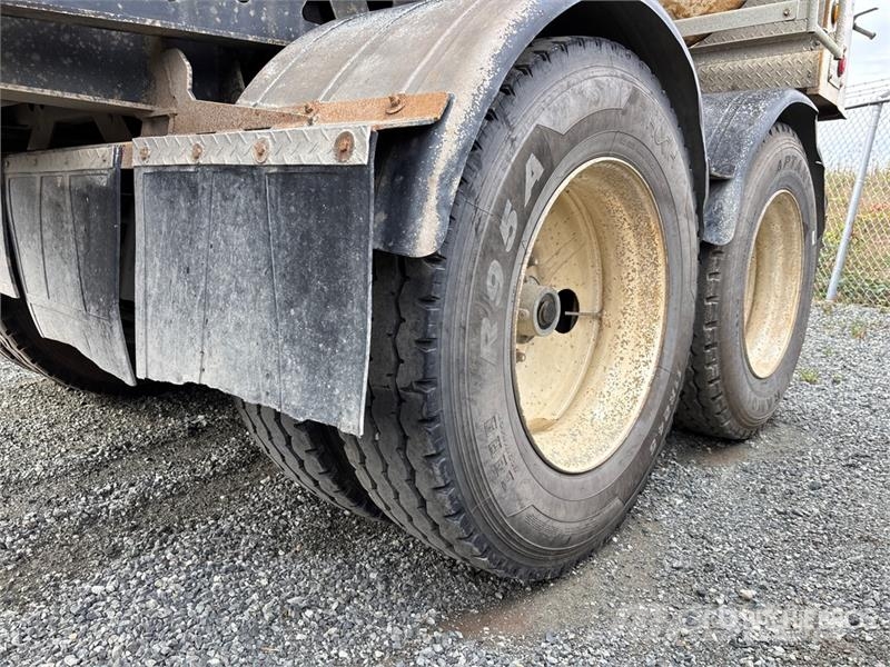 Midland 24 ft 3 in Quad/A Turntable End Dump Trailer 티퍼 트레일러