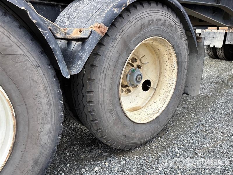 Midland 24 ft 3 in Quad/A Turntable End Dump Trailer 티퍼 트레일러