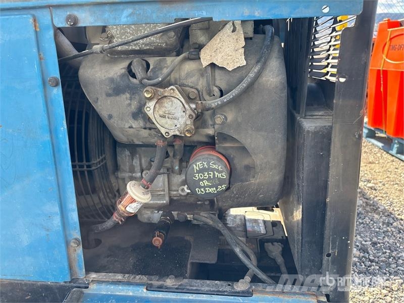 Miller Bobcat 250 LP ماكينات لحام