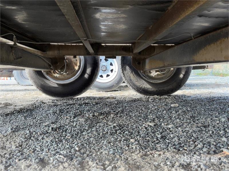  Miska 14 ft T/A Equipment Trailer Biltransportsläp