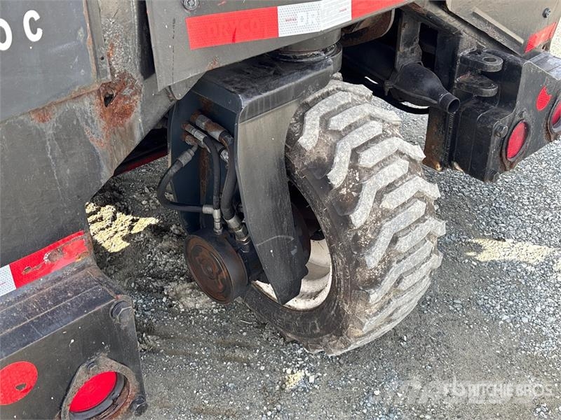  Mofett M9 6100 lb 3x3 Truck Mounted Forklift Medbringertruck