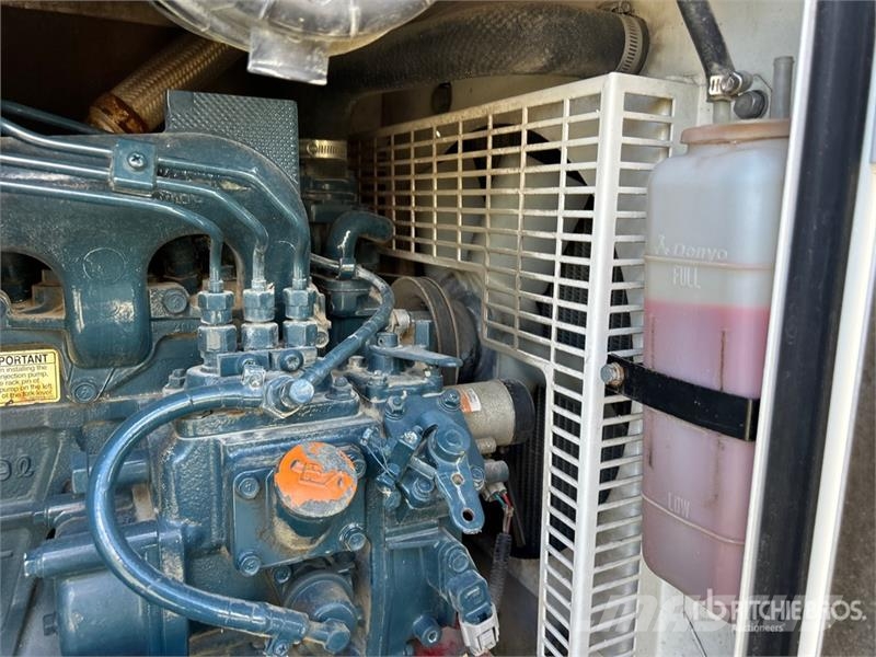 MultiQuip DFS-0220XK 14 kW Mobile Generator Set Dīzeļģeneratori