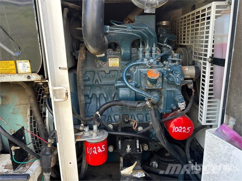 MultiQuip DFS-0220XK 14 kW Mobile Generator Set Dīzeļģeneratori