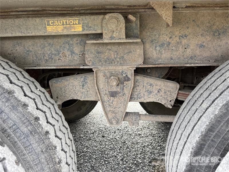  Nahanni 13 ft T/A Pup Dump Trailer مقطورات قلابة