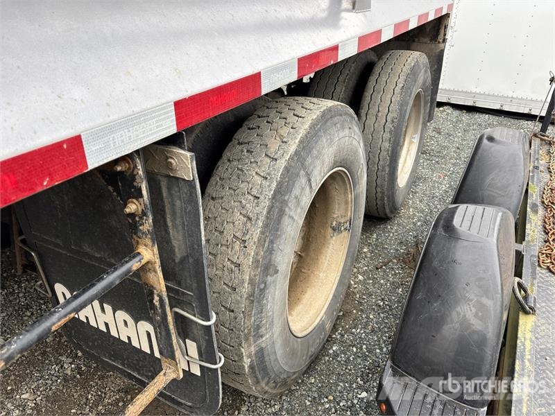  Nahanni 13 ft T/A Pup Dump Trailer Самоскиди