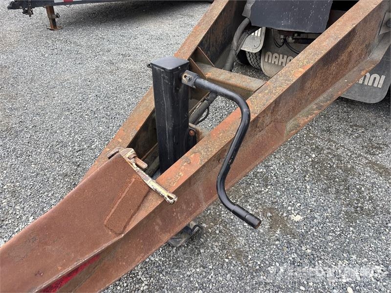  Nahanni 13 ft T/A Pup Dump Trailer مقطورات قلابة