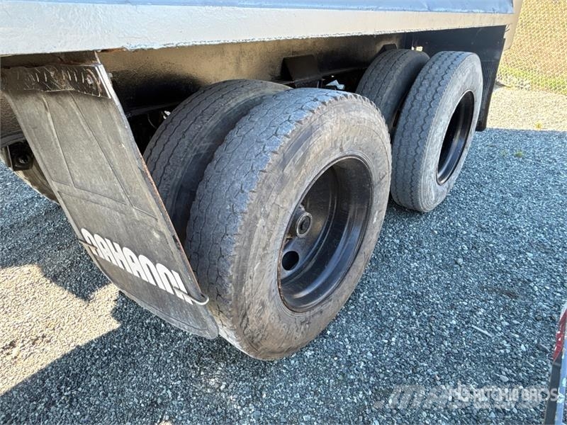 Nahanni 14 ft T/A Pup Dump Trailer Самоскиди
