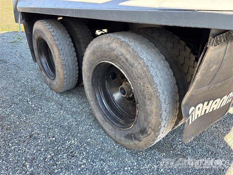 Nahanni 14 ft T/A Pup Dump Trailer Самоскиди