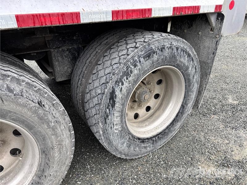 Nahanni 16 ft Tri/A Drawbar Pup Pup Dump Trailer Самосвальные прицепы