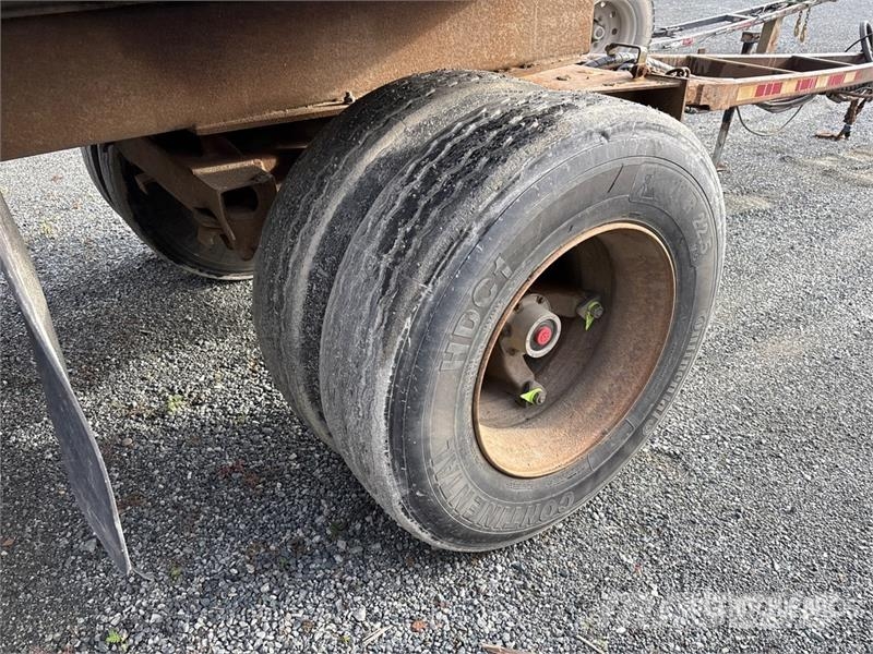Nahanni NE40 14 ft T/A Turntable Pup Pup Dump Trai Remorque benne