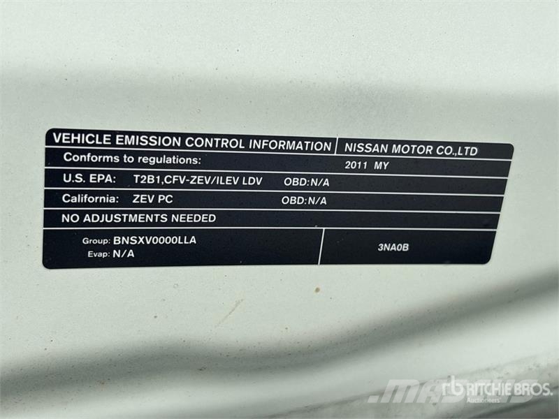 Nissan Leaf Electric Automobile Avtomobili