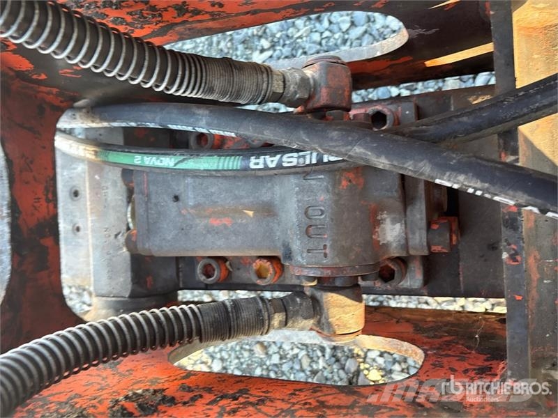 NPK GH-4 Excavator Hydraulic Breaker Hammer / Brecher