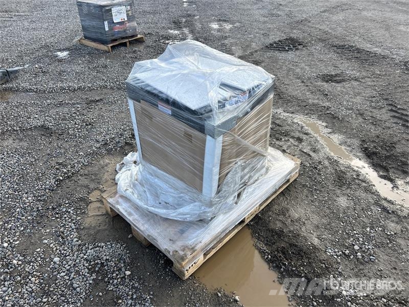 ONECHARGE CA80-750-34SF Forklift Battery Charger Laders