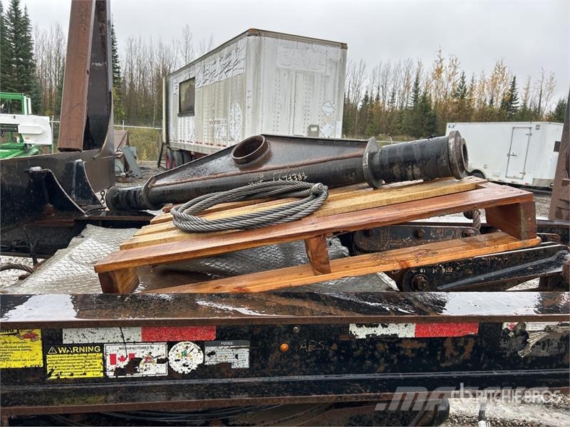 Peerless 30 ft Quad/A Quad Log Trailer Timber trailers