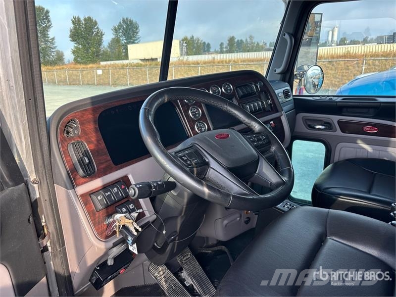 Peterbilt 367 Kipper