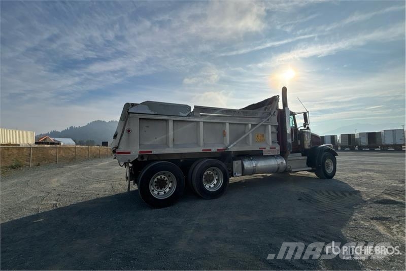 Peterbilt 367 Kipper