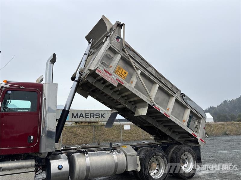 Peterbilt 367 Kiperi kamioni