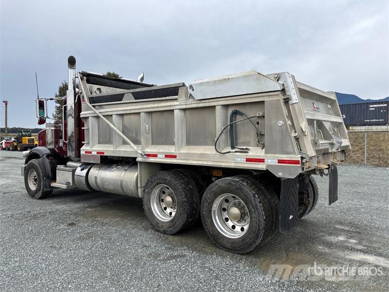 Peterbilt 367 Kiperi kamioni