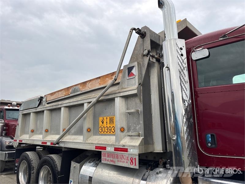 Peterbilt 367 Sora- ja kippiautot