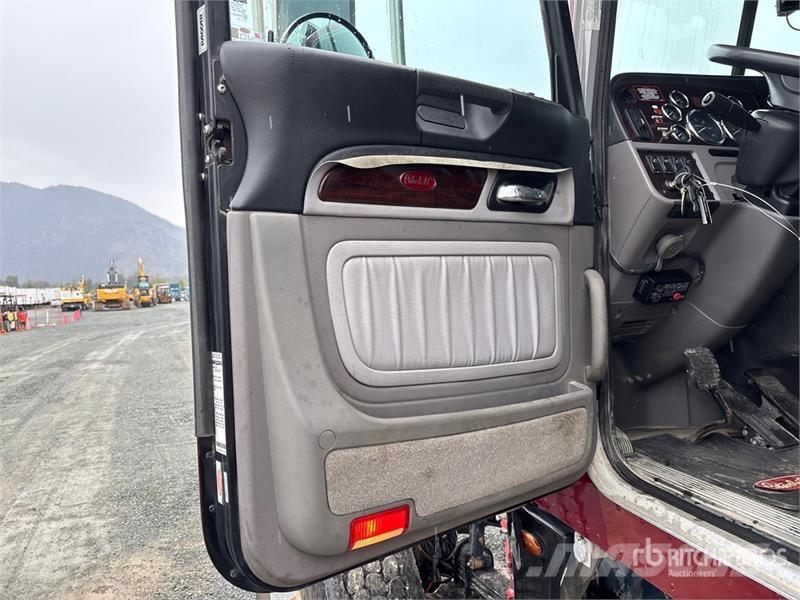Peterbilt 367 Kiperi kamioni