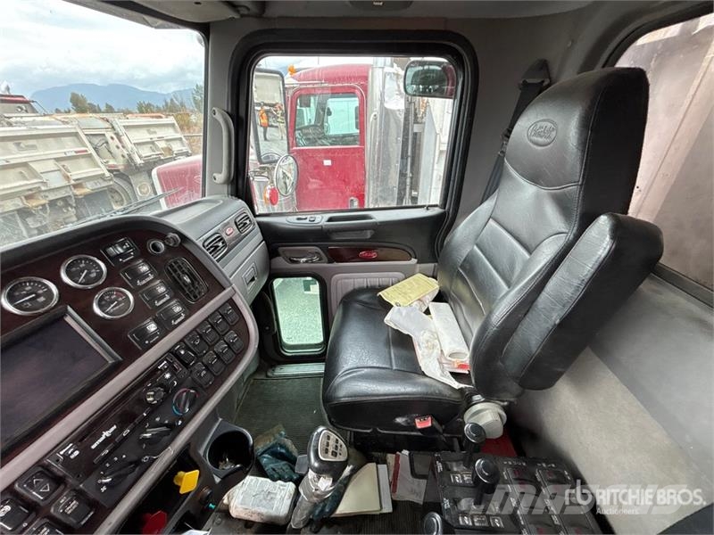 Peterbilt 367 Camion ribaltabili