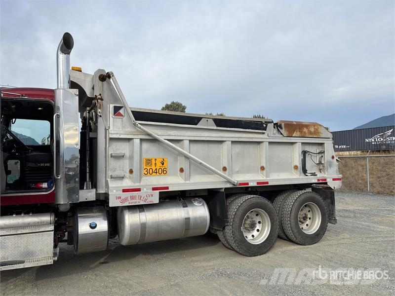 Peterbilt 367 Kiper tovornjaki